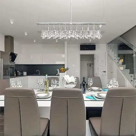 Nera-selina ヴィラ