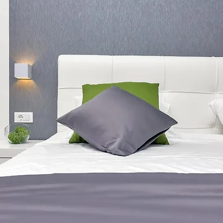 Nera-selina ヴィラ マカルスカ