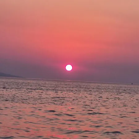 ヴィラ Nera-selina *